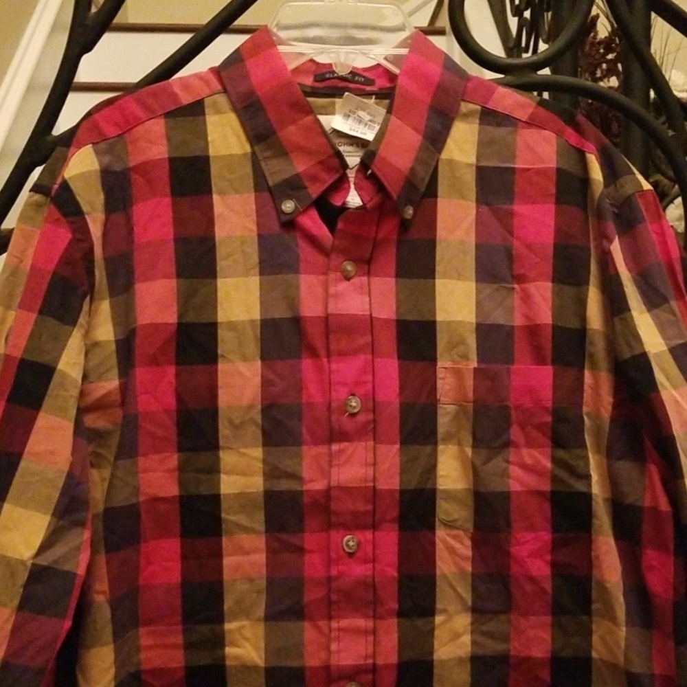 NWT St John's BAY Button Down Long Sleeve Shirt